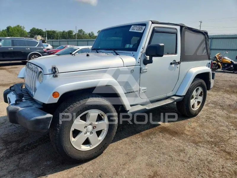 2012 Jeep WRANGLER фото