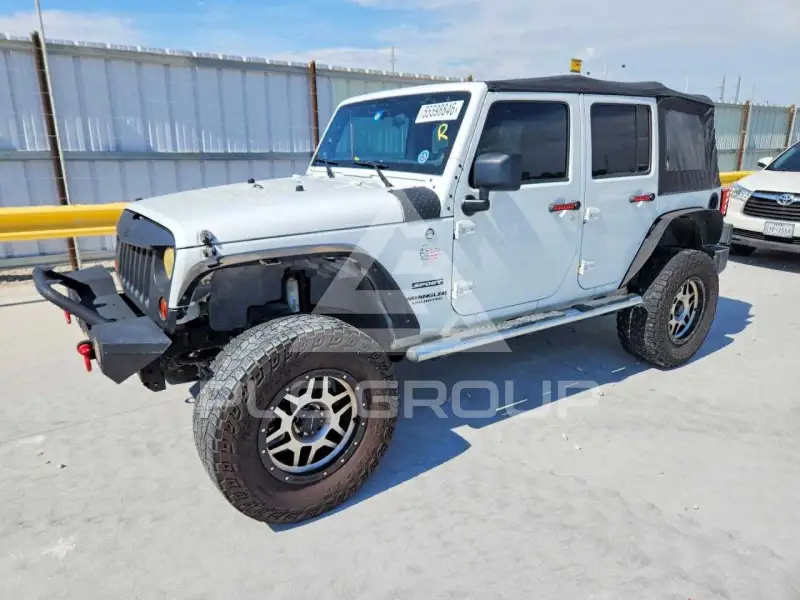 2012 Jeep WRANGLER фото