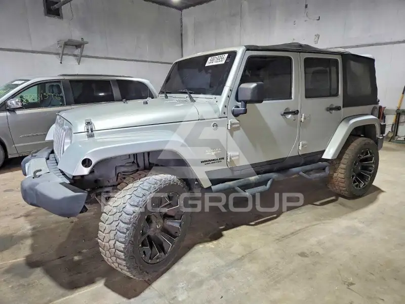 2012 Jeep WRANGLER фото