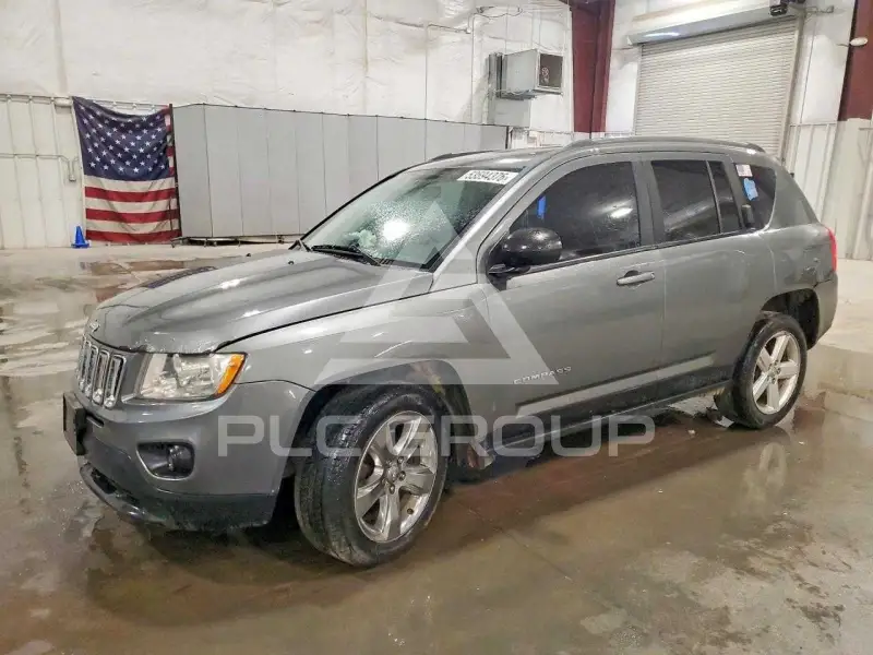 2012 Jeep COMPASS photo