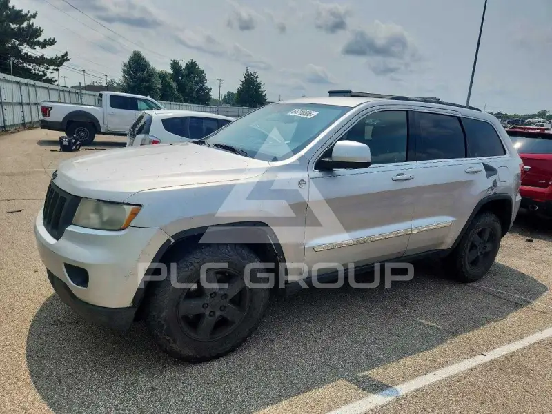2012 Jeep CHEROKEE photo