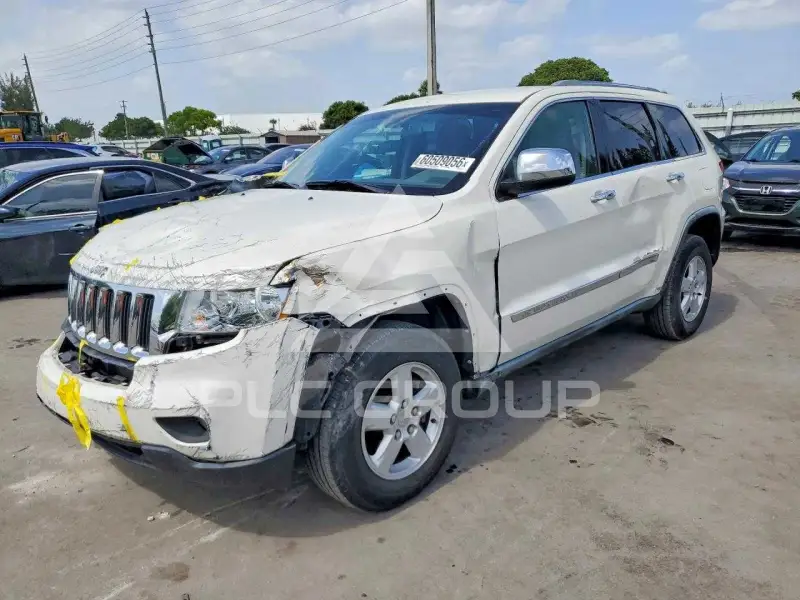 2012 Jeep CHEROKEE photo