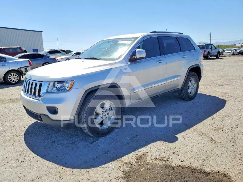 2012 Jeep CHEROKEE photo