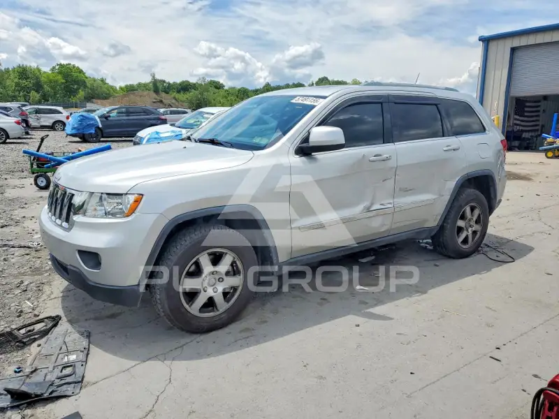 2012 Jeep CHEROKEE photo