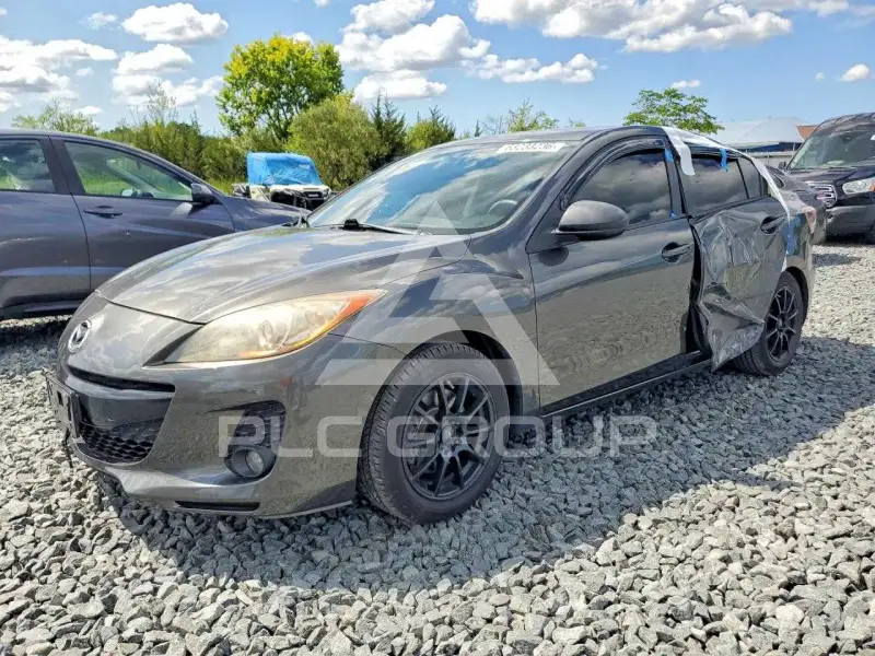2012 Mazda 3 photo