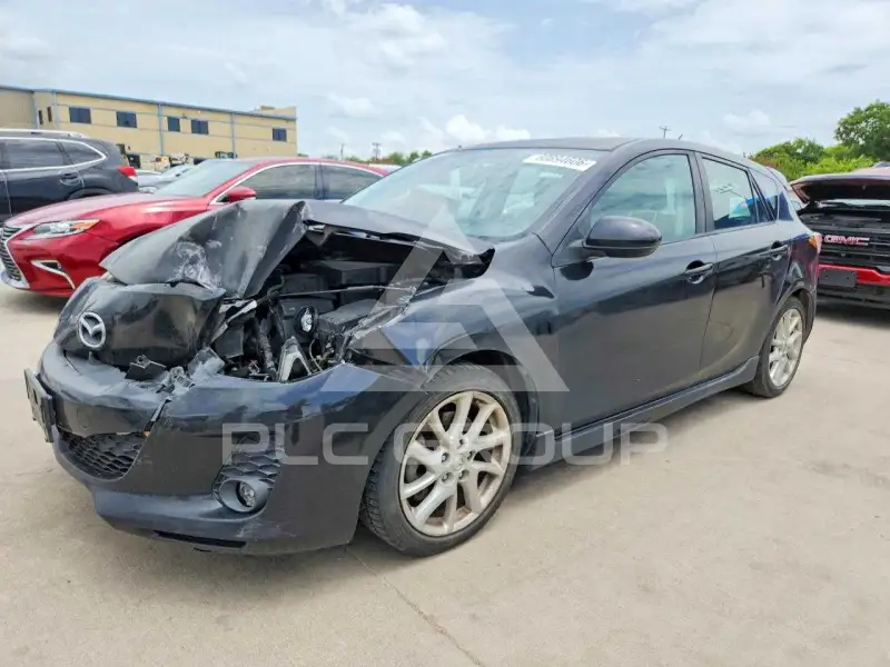 2012 Mazda 3 photo