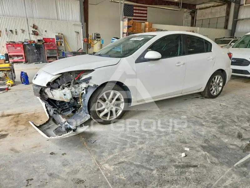 2012 Mazda 3 photo