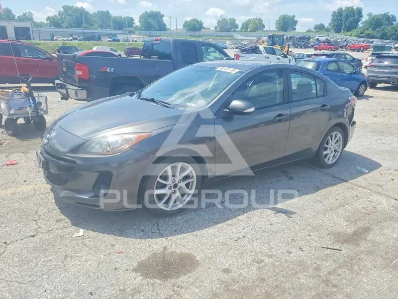 2012 Mazda 3 photo