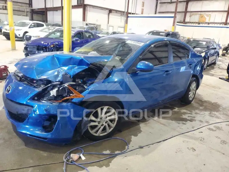 2012 Mazda 3 фото