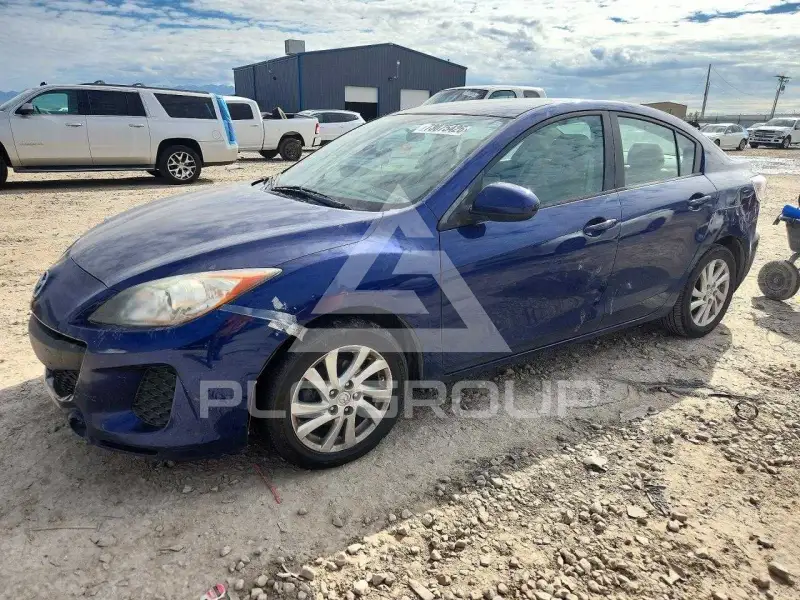 2012 Mazda 3 фото