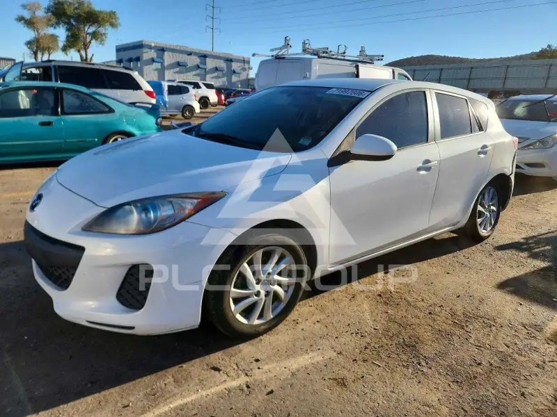 2012 Mazda 3 photo