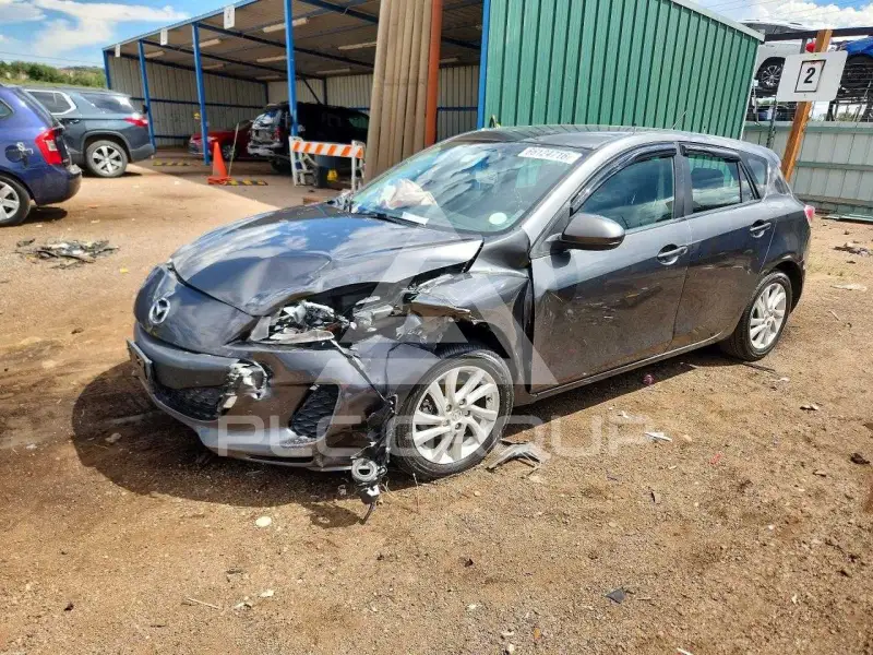 2012 Mazda 3 фото