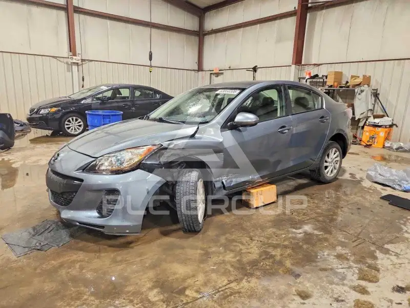 2012 Mazda 3 фото