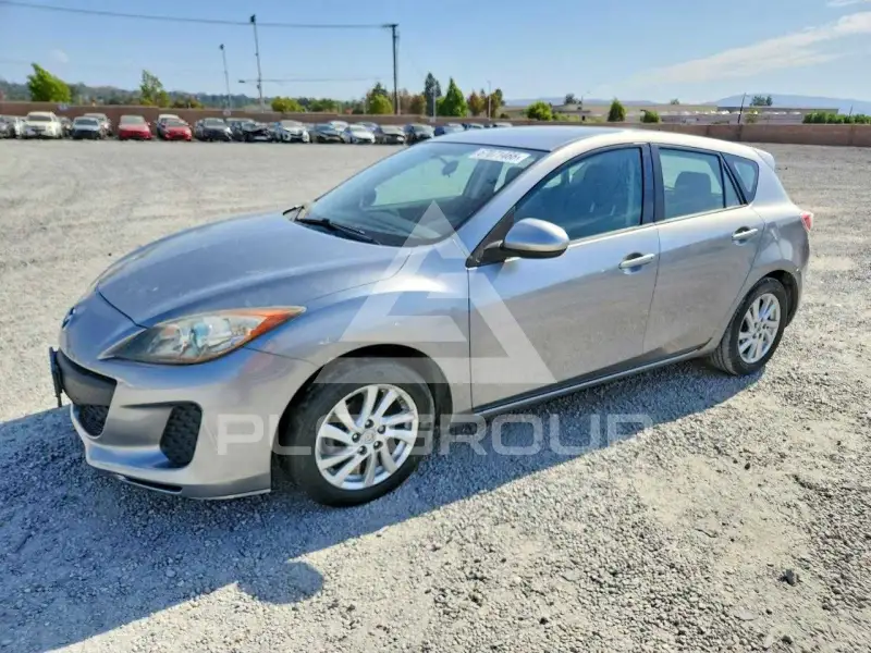 2012 Mazda 3 фото