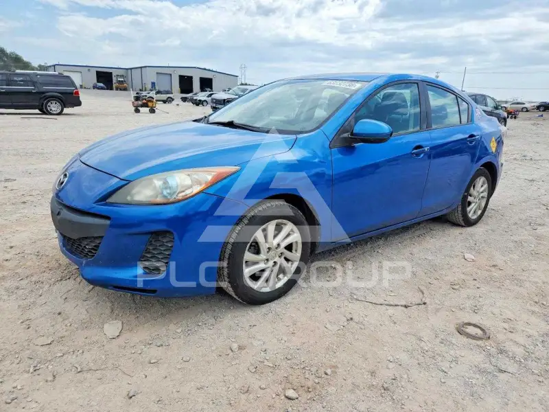 2012 Mazda 3 photo