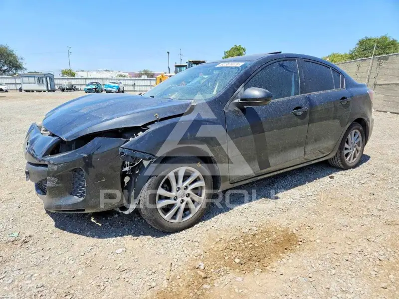 2012 Mazda 3 photo