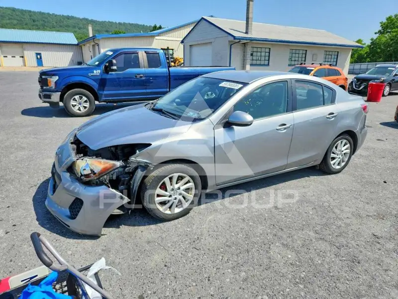 2012 Mazda 3 фото