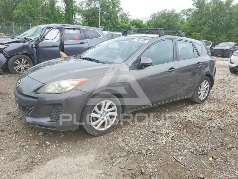 2012 Mazda 3 фото