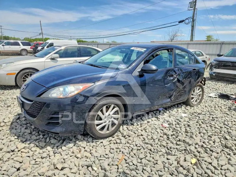 2012 Mazda 3 фото