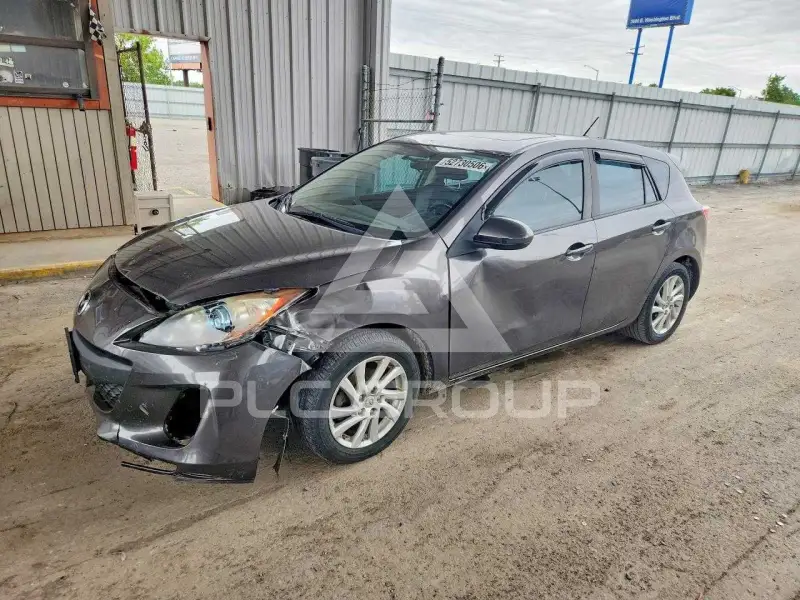 2012 Mazda 3 фото