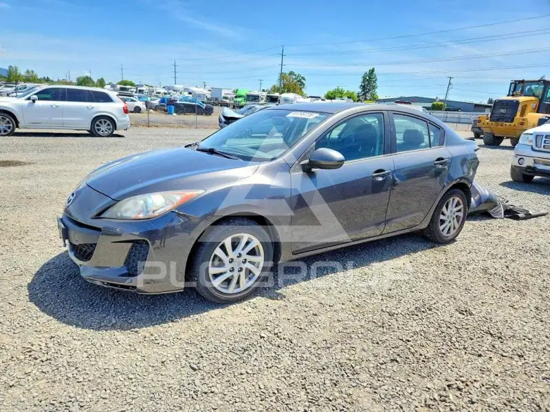 2012 Mazda 3 фото