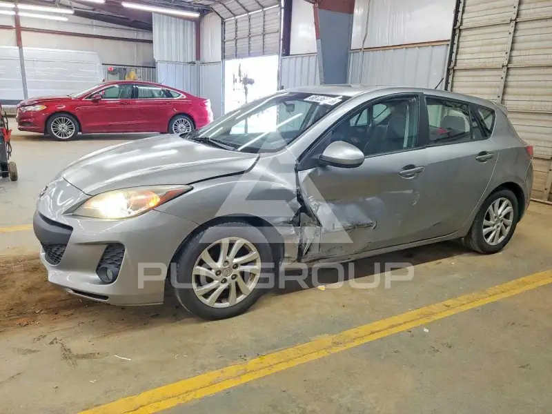 2012 Mazda 3 фото