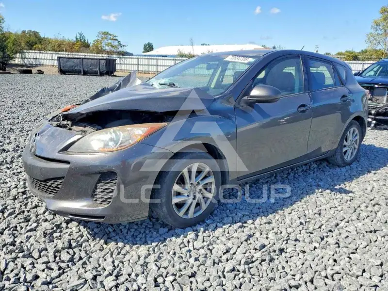 2012 Mazda 3 фото