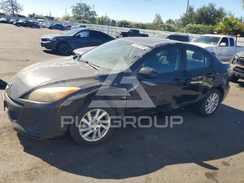 2012 Mazda 3 фото