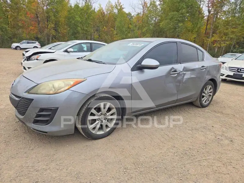 2012 Mazda 3 photo