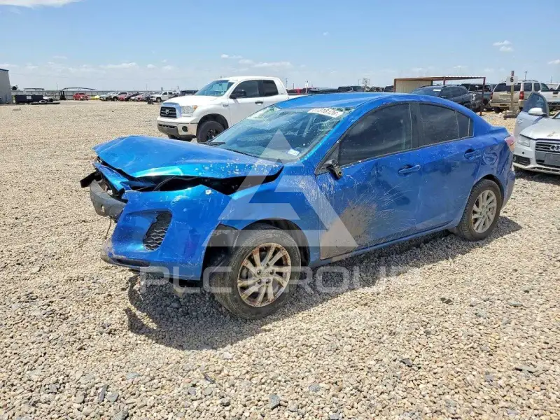 2012 Mazda 3 photo