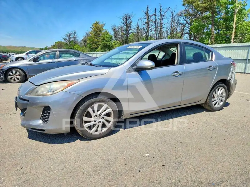 2012 Mazda 3 фото