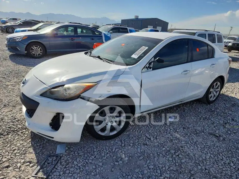 2012 Mazda 3 photo