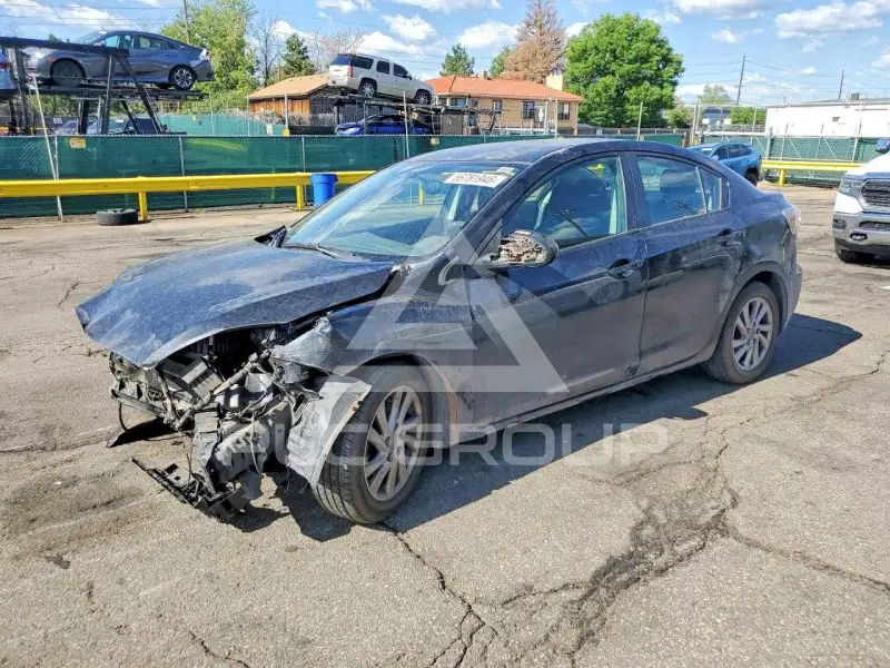 2012 Mazda 3 фото