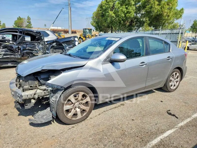 2012 Mazda 3 фото