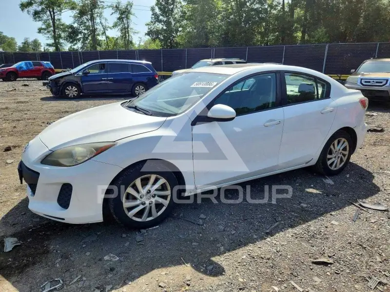 2012 Mazda 3 photo