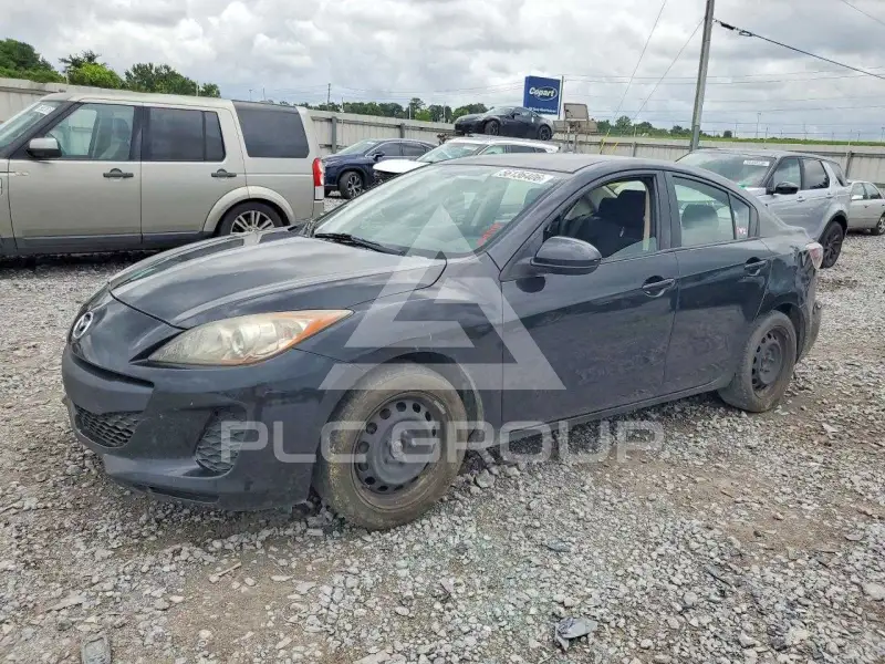 2012 Mazda 3 photo