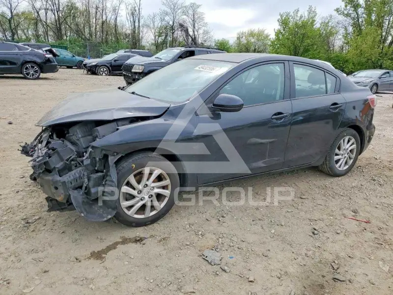 2012 Mazda 3 photo