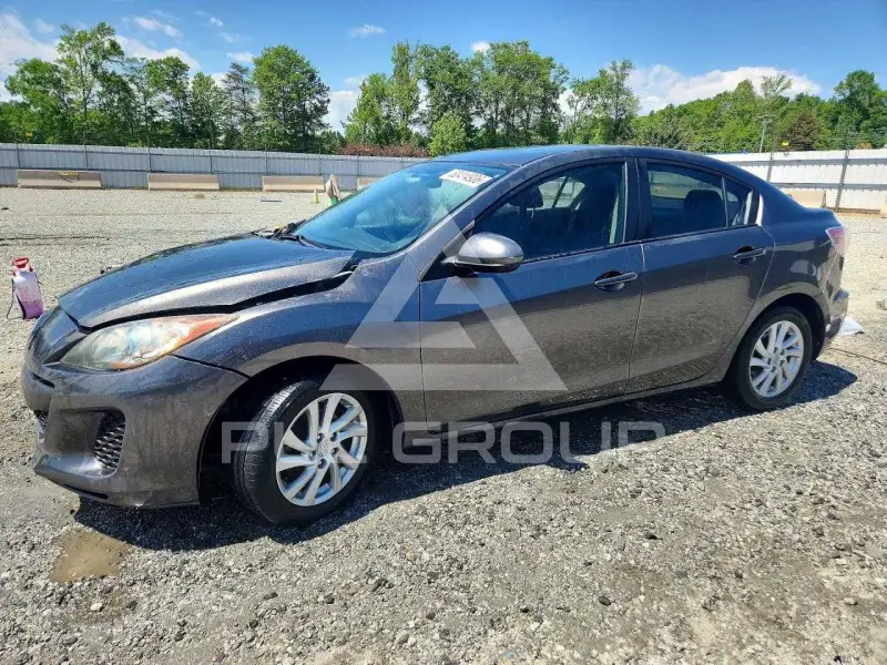 2012 Mazda 3 photo