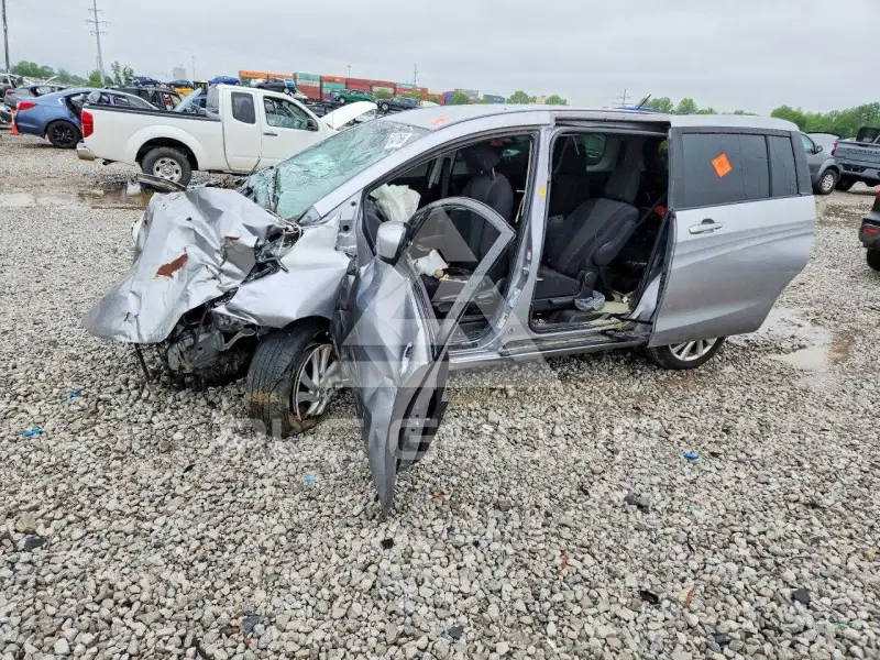 2012 Mazda 5 фото
