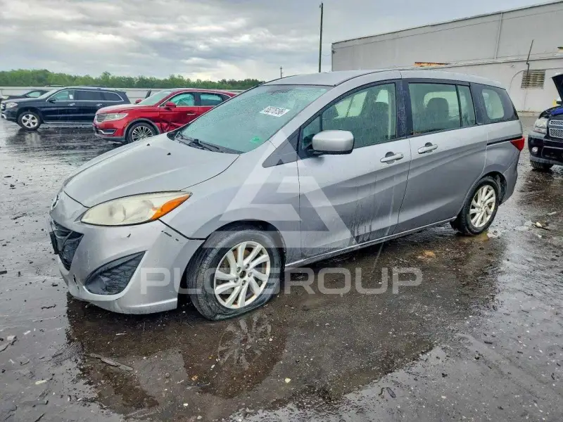 2012 Mazda 5 photo