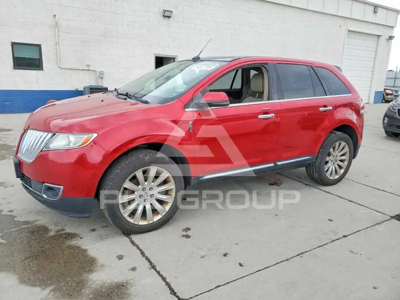 2012 Lincoln MKX photo