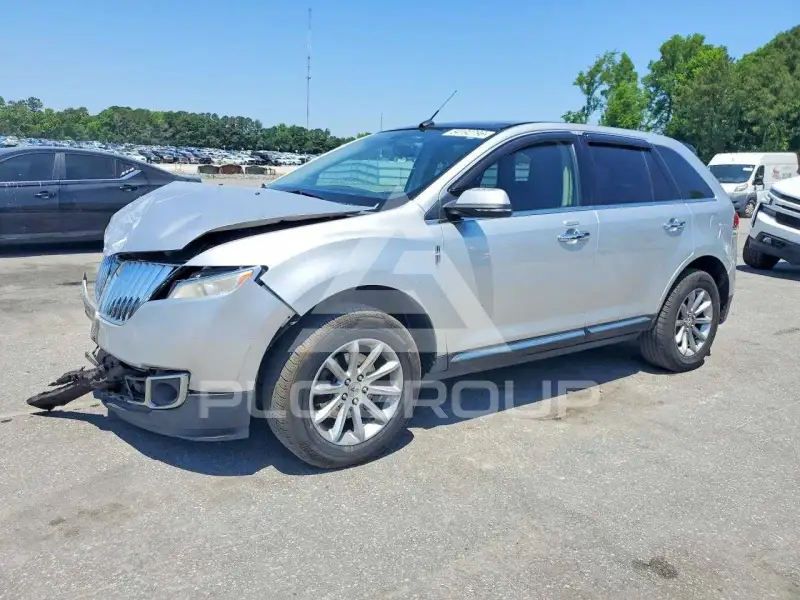 2012 Lincoln MKX photo