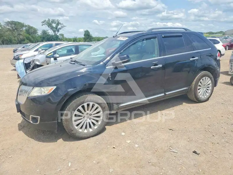 2012 Lincoln MKX photo