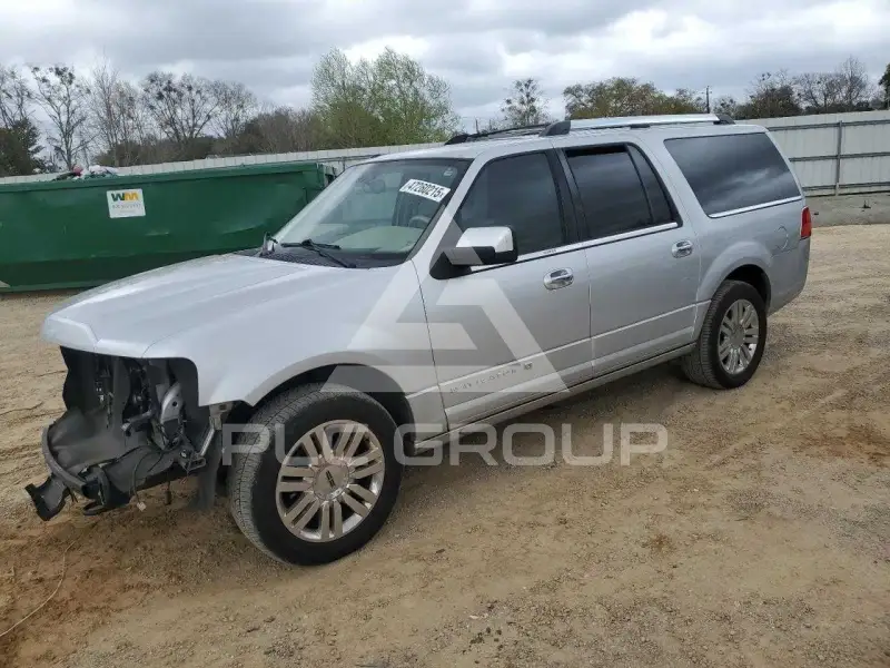 2012 Lincoln NAVIGATOR фото