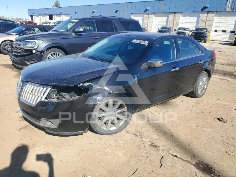 2012 Lincoln MKZ photo