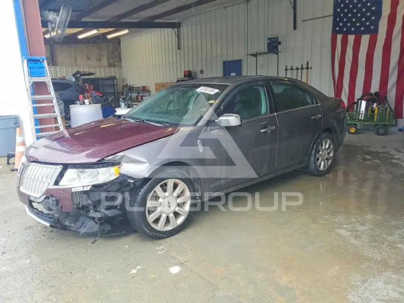 2012 Lincoln MKZ photo