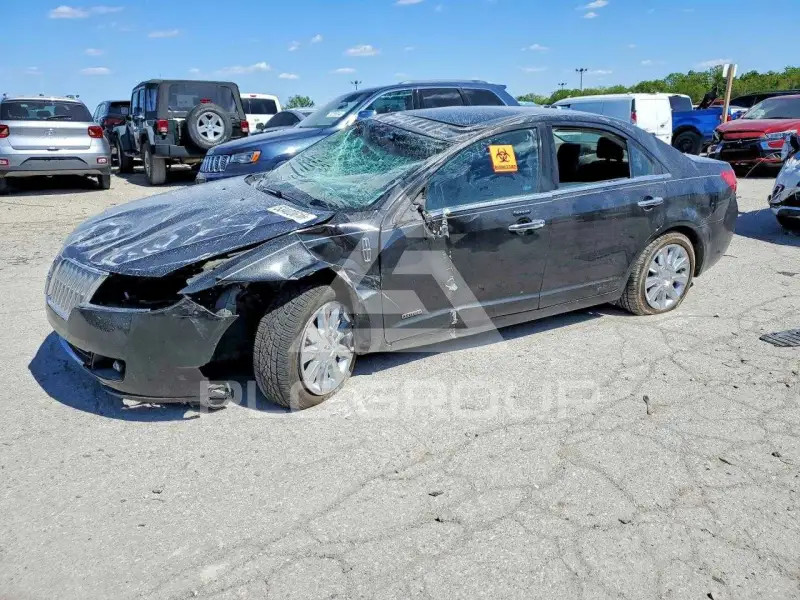 2012 Lincoln MKZ photo