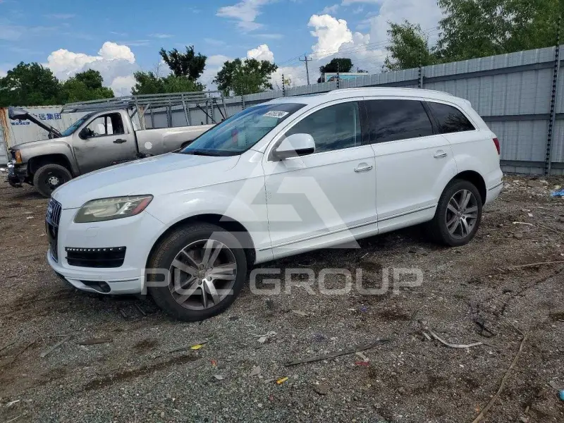 2012 Audi Q7 фото