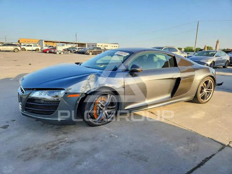 2012 Audi R8 фото
