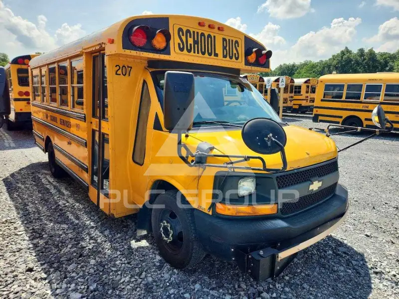 2012 Chevrolet Express Van photo